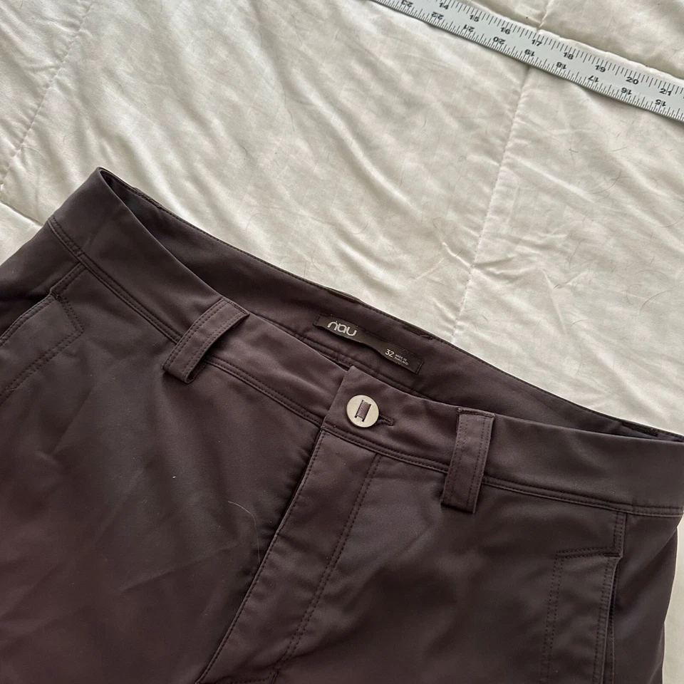 NAU 32 码男式灰色再生聚酯纤维带口袋活动户外百慕大短裤 — 第 2/4 张图片