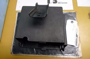 TRIUMPH SPEED TRIPLE MK1 900CC AKKU BOX FAHRRAD BREAKER KIRKCALDY (CON-B