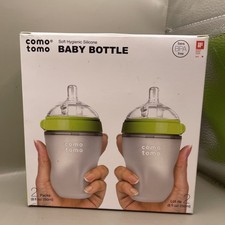 Comotomo Baby Bottle Set, Green - 8oz 2 Pack New In Box