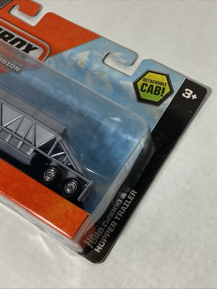 Matchbox 2014 On A Mission Ford C-8000 & Hopper Trailer Sealed - Image 2 of 4