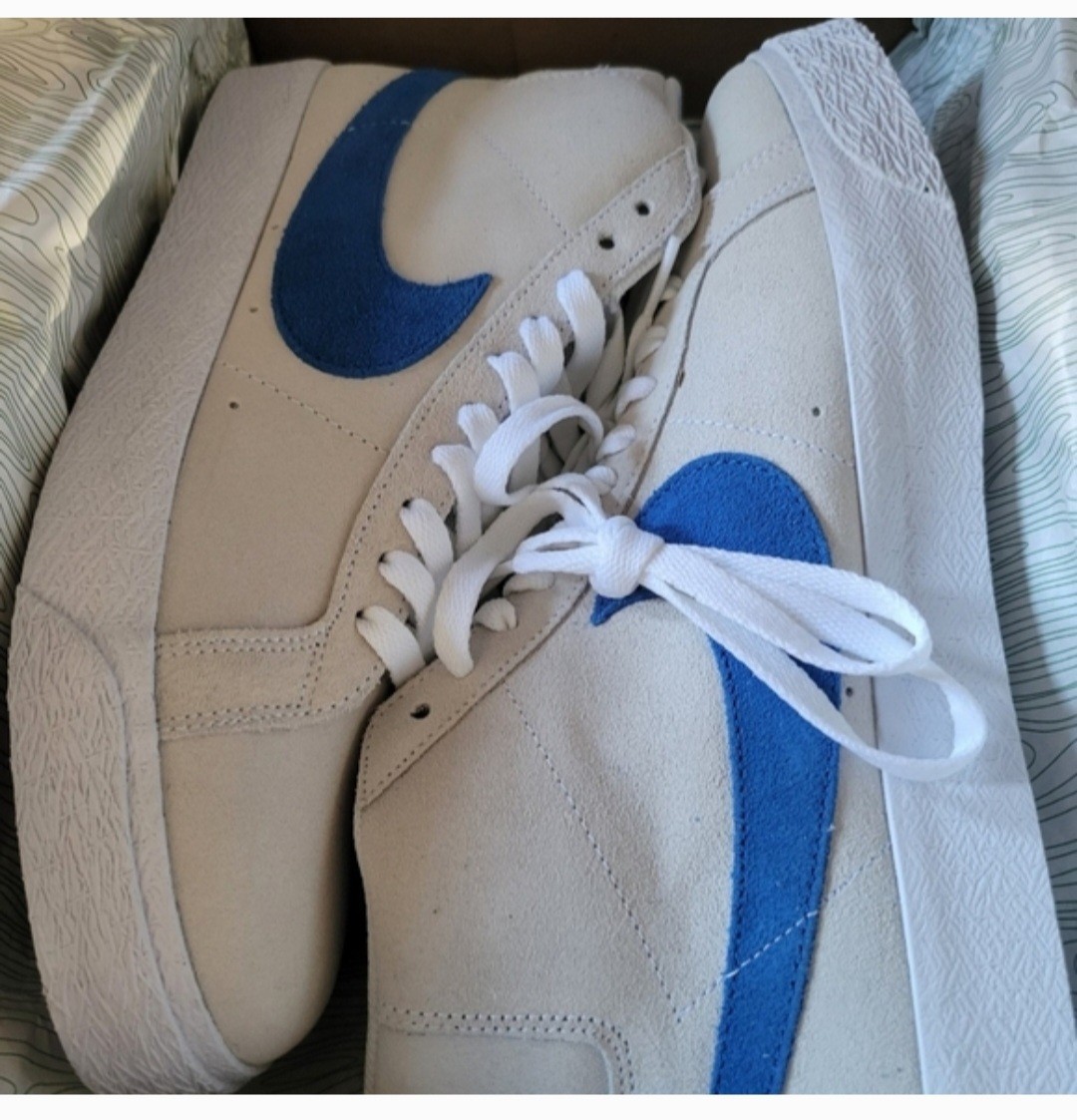NIKE SB ZOOM BLAZER MID WHITE-TEAM ROYAL BLUE-WHITE SZ 9  display picture 2