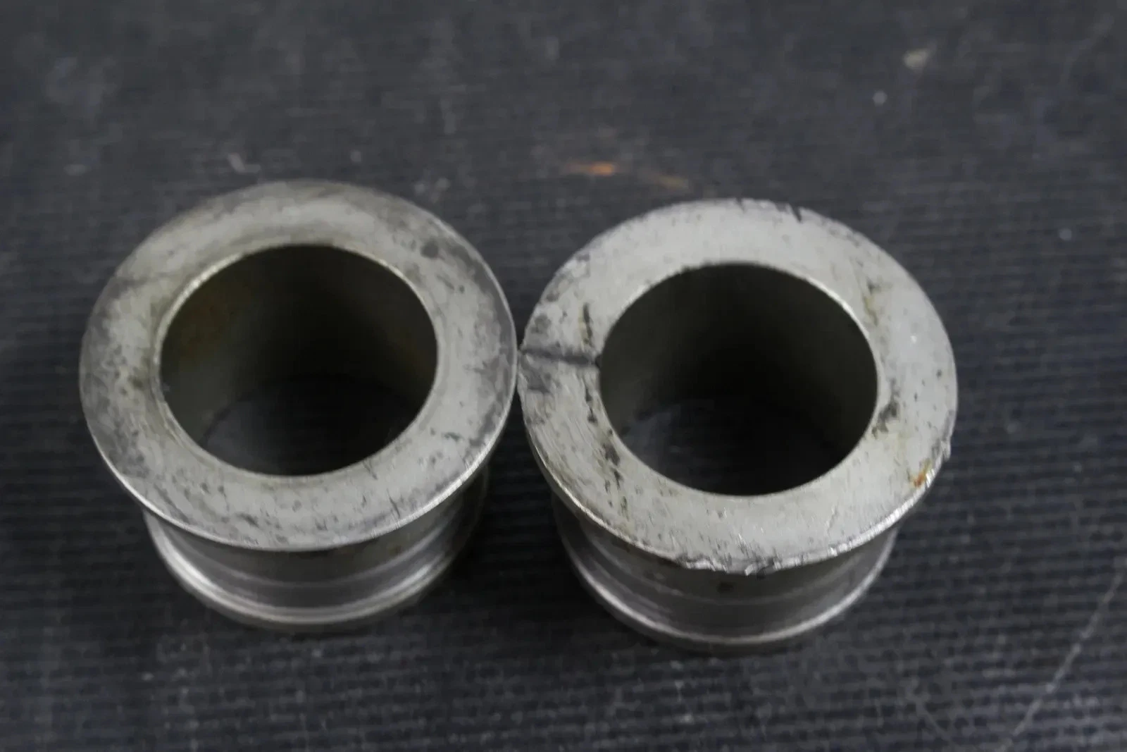2004 Honda CRF250R OEM Rear Wheel Spacers 42311-KZ4-J40 B4341