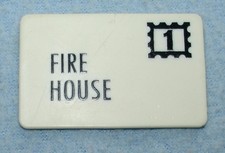 Fisher Price Little People MAIL LETTER 1 FIRE HOUSE Play Family Village 997 EUC