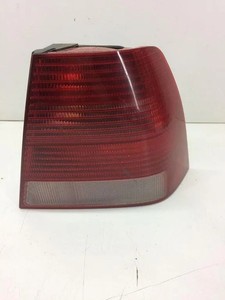 VW BORA 1J2 Rücklicht hinten rechts 1J5945096AB 1.90 Diesel 66kw 1999 34337850