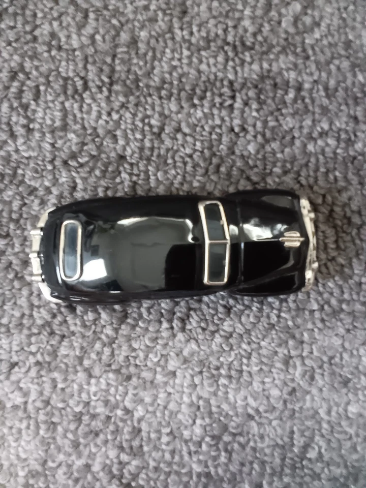 Juguete de hojalata de fricción Volvo negro fricción vintage Suecia 5 3/8" funciona hecho en Japón Foto 4 de 4