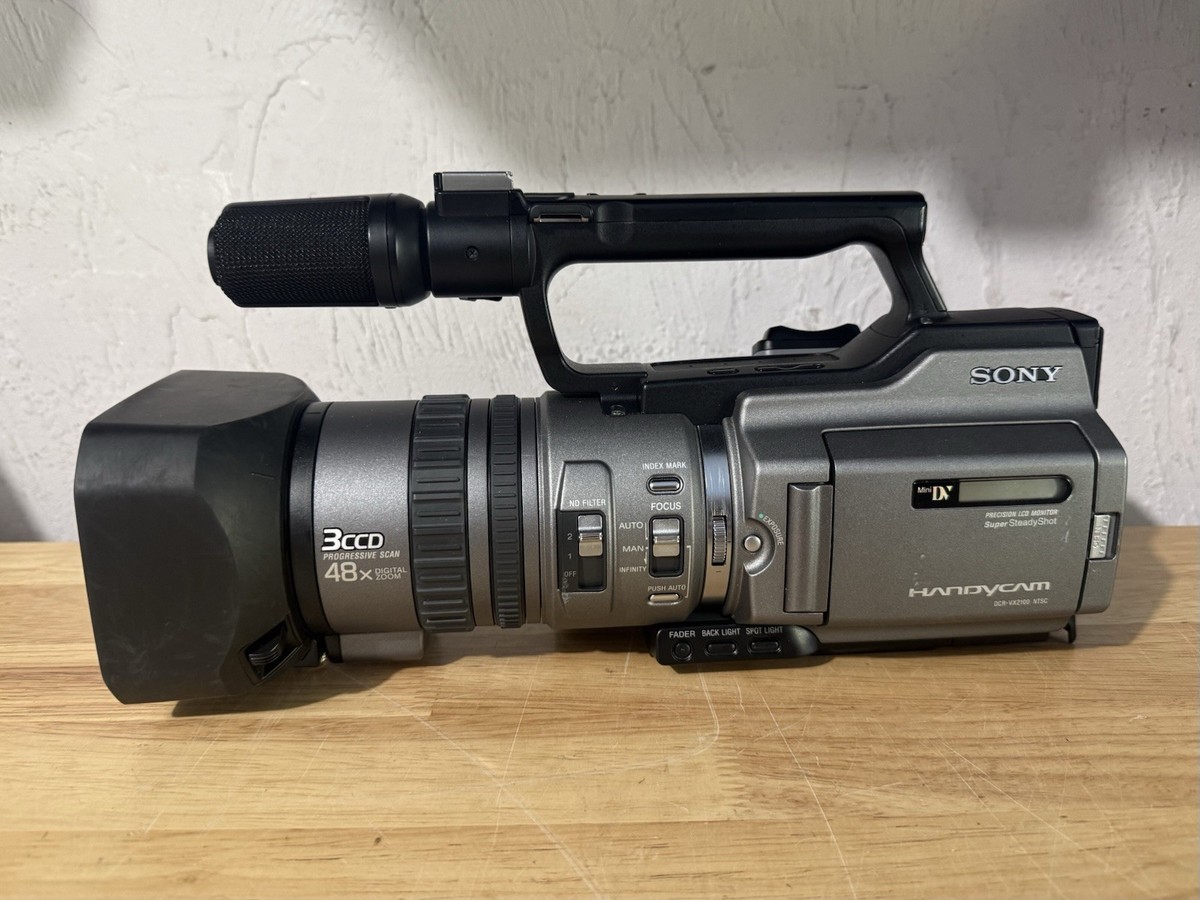 SONY  DCR-VX2100 ③ ジャンク品 SONY DCR-VX2100 ③ ジャンク品