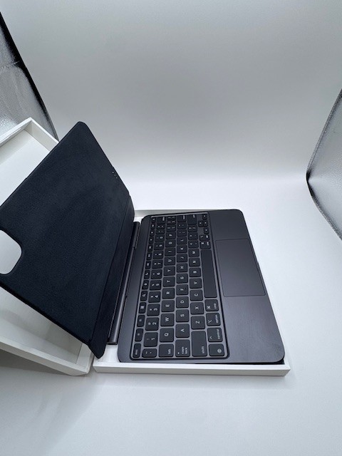 Apple Magic Keyboard for iPad Pro 11-inch M4 or M5 - Black | eBay