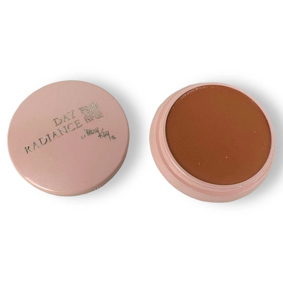 Vintage Mary Kay Day Radiance Cream Foundation Brunette Rare NOS - Image 2 of 4