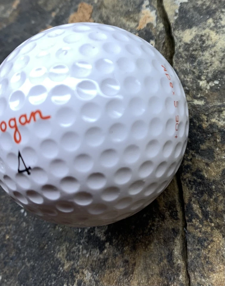 Vintage Hogan Apex S 90+ Golf Ball. Rare Roy Logo. - Image 3 of 4