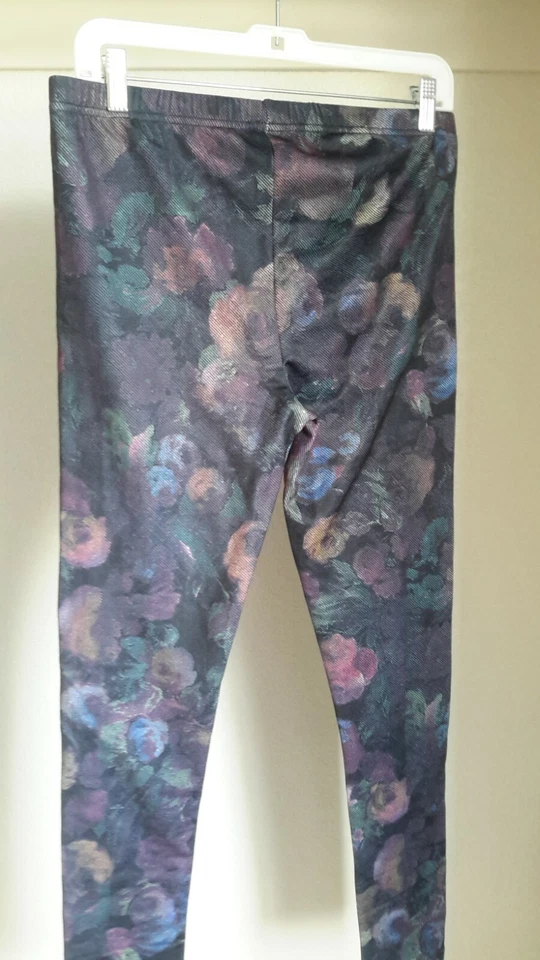 Leggings para mujer Jessica Simpson talla L largos de vellón multicolor floral  Foto 3 de 4