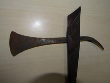 hache africaine , tribal art: collection d'un amateur niçois