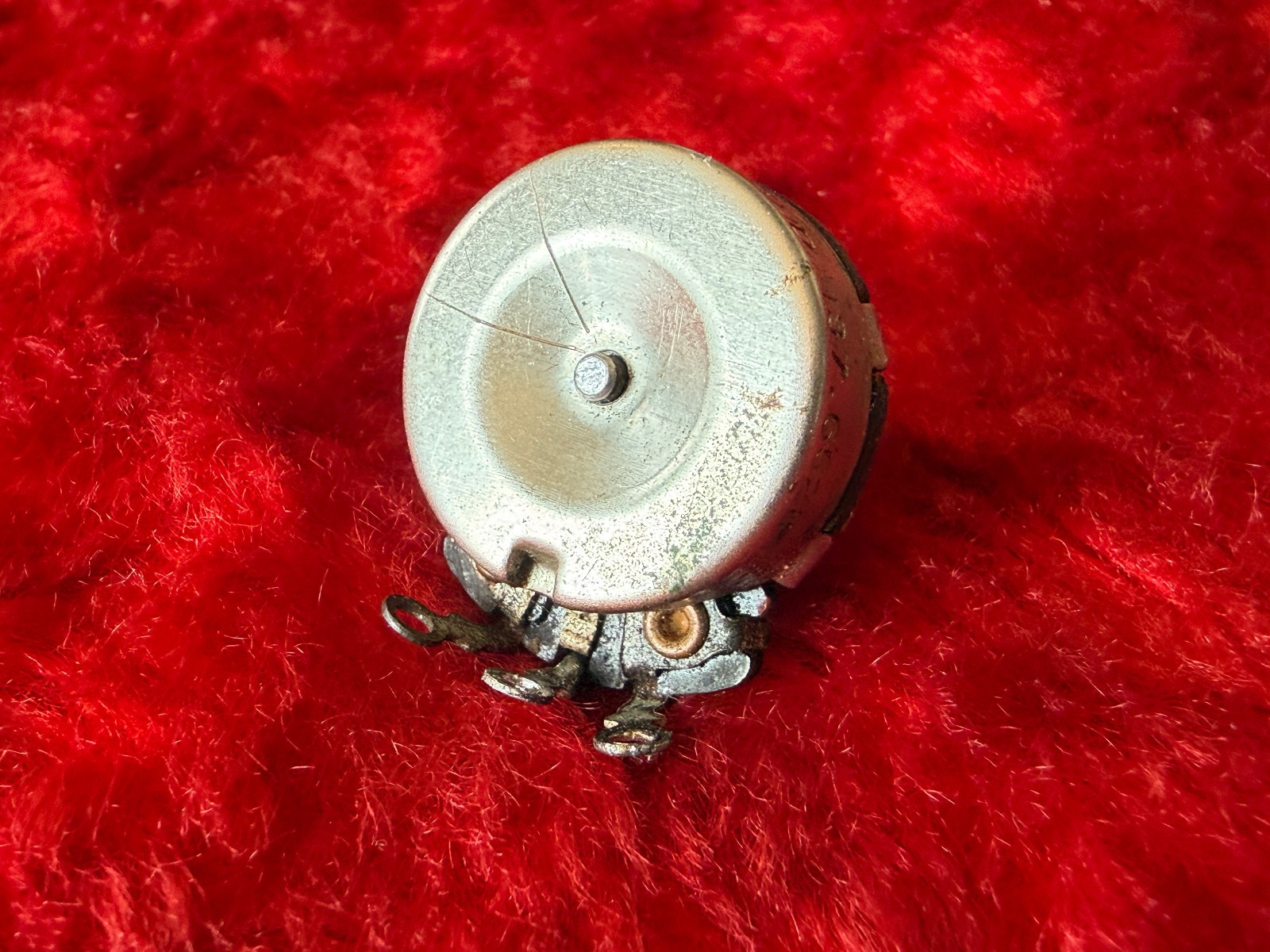 1965 Fender Stratocaster CTS Dishback Crater 250K Split Shaft Potentiometer Pot