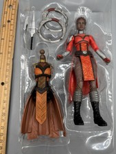 Marvel Legends Nakia Complete With Okoye BAF