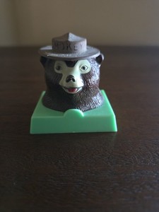 smokey the bear cigarette extinguisher 60s Vintage Snuffer Magnetic Car Ashtray No. 346C USA NEW Vintage Smokey Bear Cigarette Snuffer