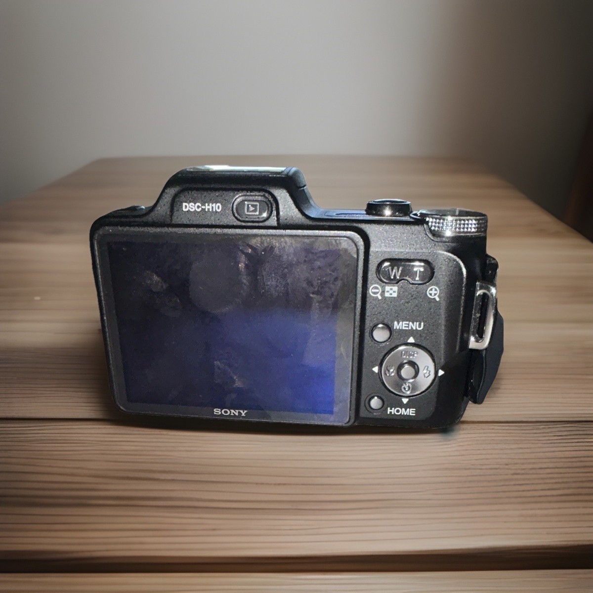 Sony Cyber-shot DSC-H10 8.1MP Black Compact Camera 10x Zoom, 3.0
