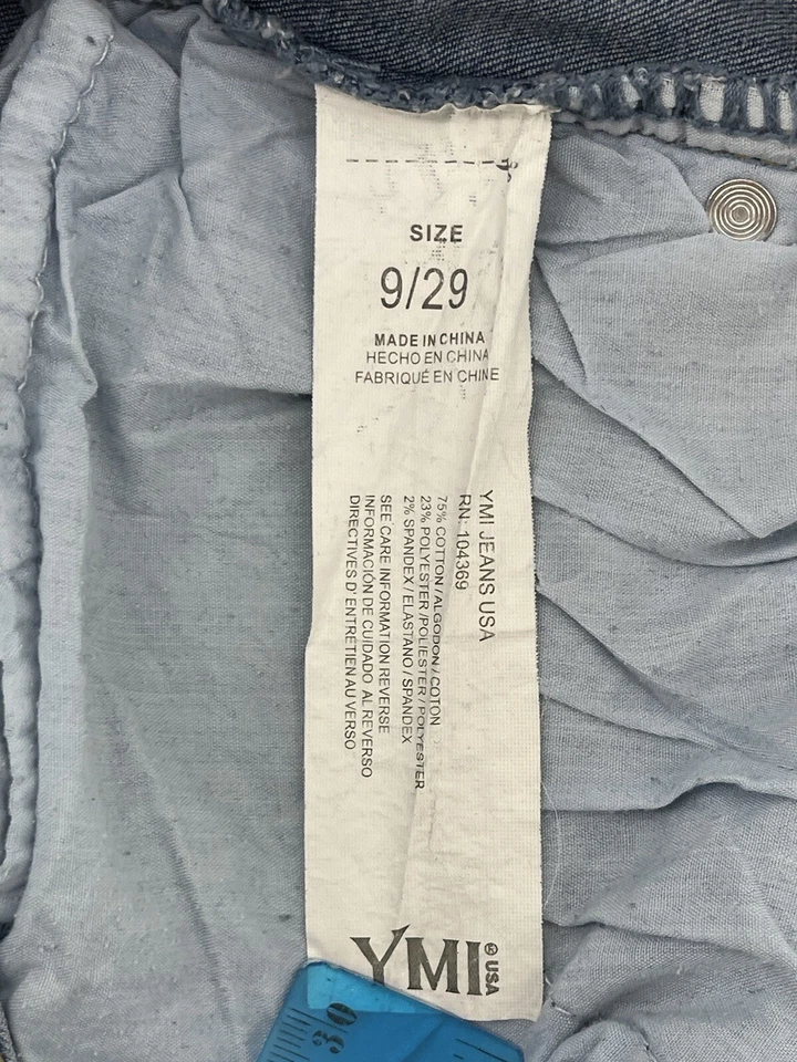 YMI Wanna Betta Butt Flare Stretch Jeans Womens Size 9 / 29 Blue Denim 27X33 - Image 4 of 4