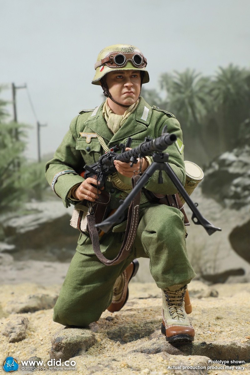 1:6 Scale DiD WWII German DAK Africa Corps MG34 Gunner 1:6 Scale DiD WWII German DAK Africa Corps MG34 Gunner