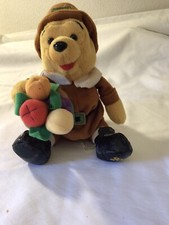 Disney Winnie The Pooh Pilgrim Pooh 2001, 8" Bean Bag Plush NWT.