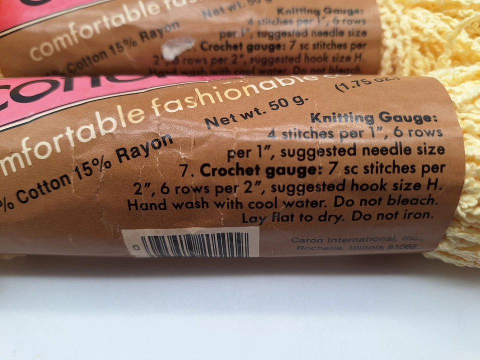 2 madejas de algodón Caron Terry 5005 plátano 85 % algodón 15 % rayón 1,75 oz Foto 2 de 4
