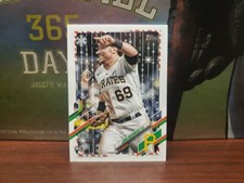 2021 Topps Holiday - #HW103 John Nogowski (RC) Pirates Rookie