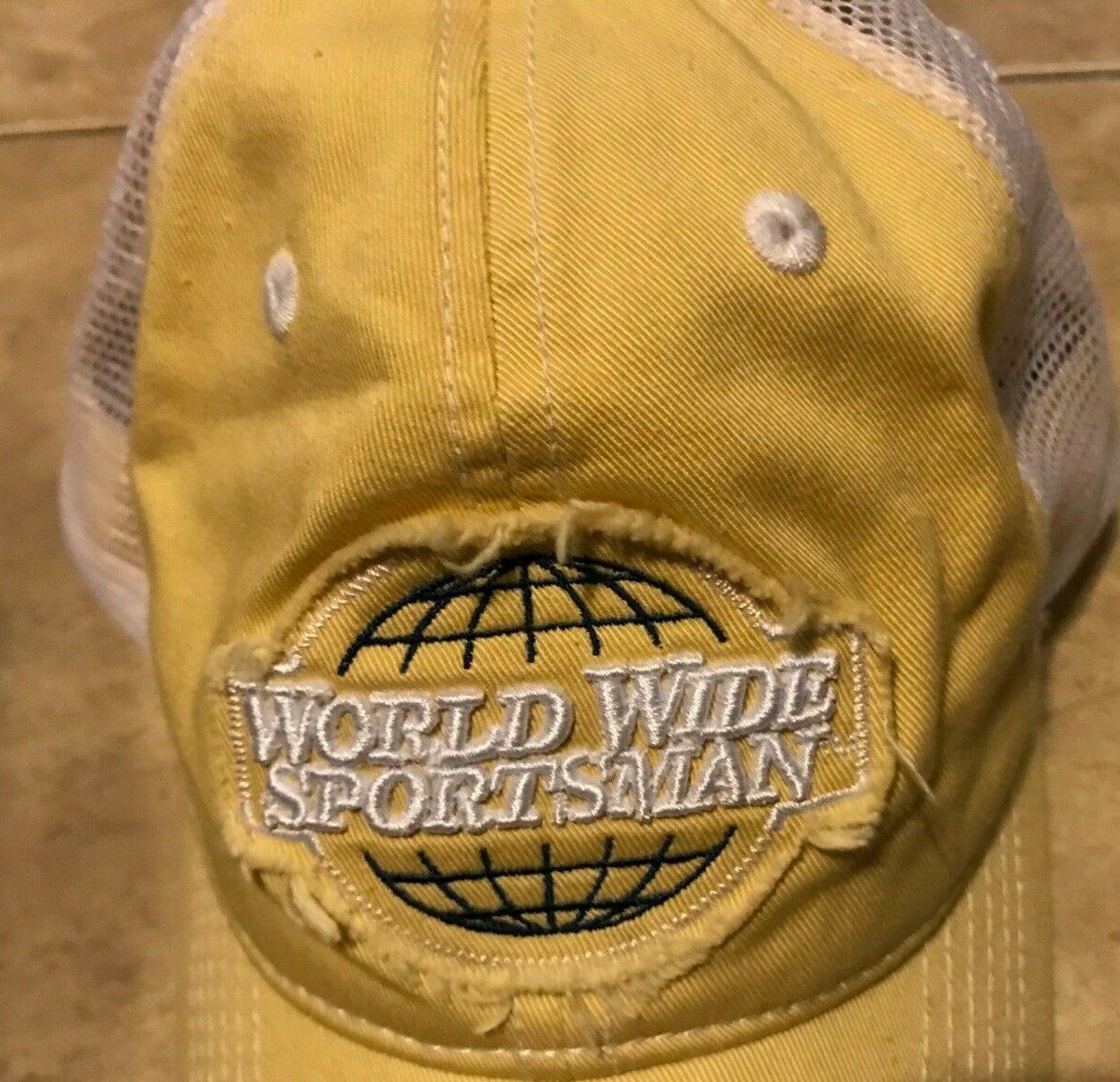 World Wide Sportsman Since 1967 Trucker Style Hat Cap… Gem