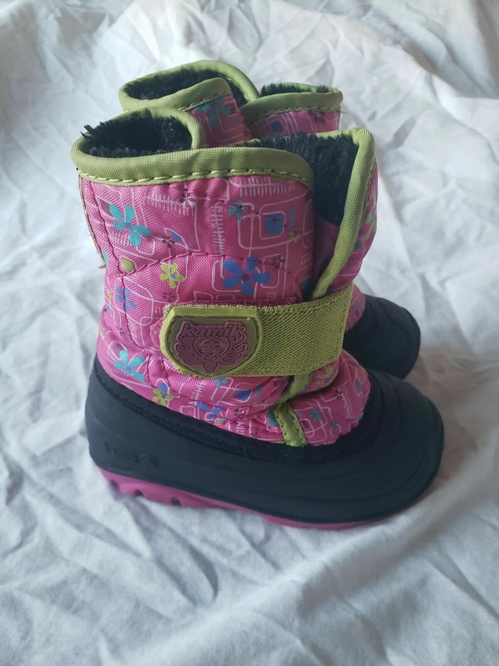 BOTAS DE NIEVE KAMIK SNOWBUG ROSA VERDE FORRADAS DE PIEL FÁCILES DE PONER INVIERNO ZAPATO NIÑO 5 Foto 4 de 4