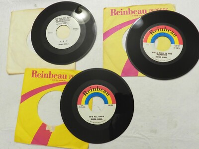3 Dora Hall 45 RPM: We'll Sing in the Sunshine, Flowers on the Wall, Did He.. NM