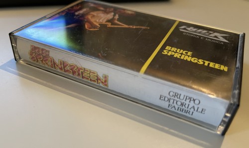 RARE ITALIAN MUSIC CASSETTE BRUCE SPRINGSTEEN SELF TITLED 1982 INC THUNDER ROAD - Picture 3 of 3