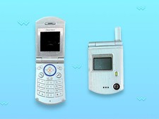 Vintage Y2K Pantech Mobile Flip phone.Rare.