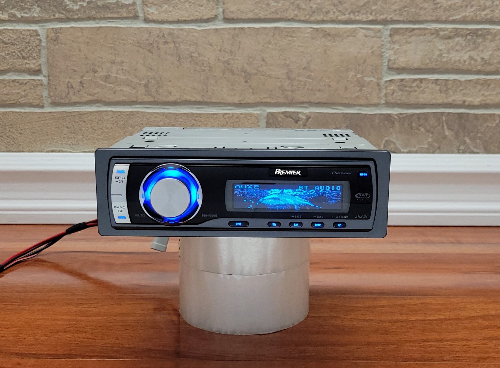 With Bluetooth Adapter And Remote