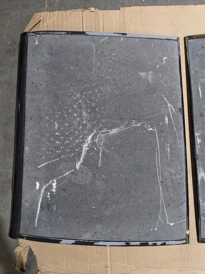 *SUN BAKED* Par de painéis T-Top teto esquerdo direito de 1992 Pontiac Firebird 1177750 - Imagem 2 de 4