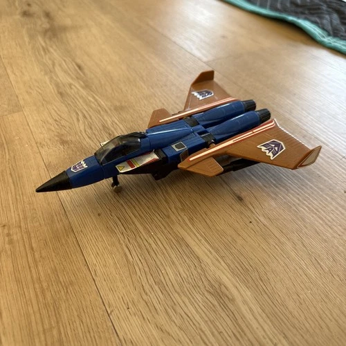 Dirge 1985 Vintage Hasbro G1 Transformers Action Figure