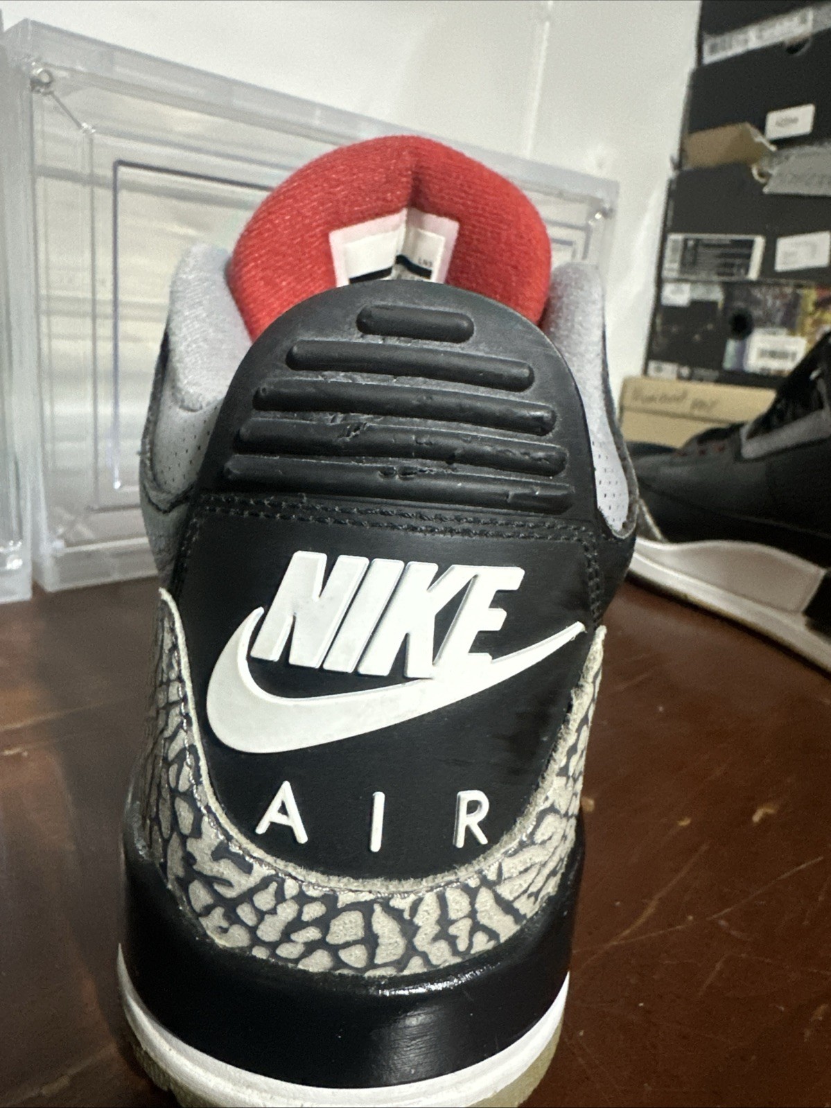 Size 9.5 - Jordan 3 Retro OG Mid Black Cement thumbnail 11