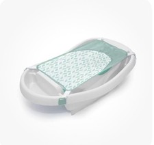 Summer by Ingenuity Comfy Clean Deluxe Bather - Green