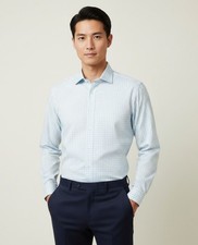  55 NWT Van Heusen Van Heusen Mens Stain Shield Shirt