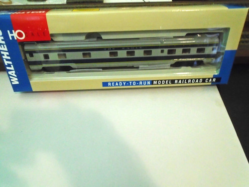 WALTHERS #932-16724 PS 6-6-4 SLEEPER - MISSOURI PACIFIC (DECALS INCLUDED) HO | Condition: Used