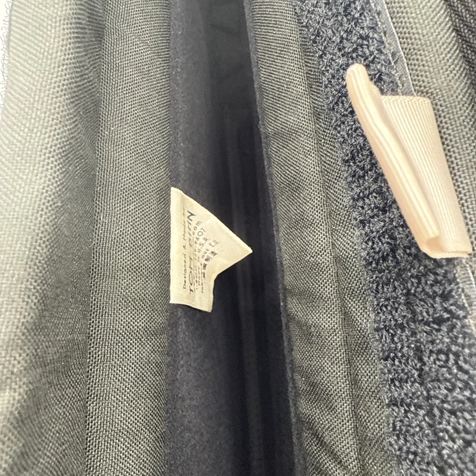 Tom Bihn Brain Cell 13x9 Horizontal Laptop Tablet Bag - Image 4 of 4