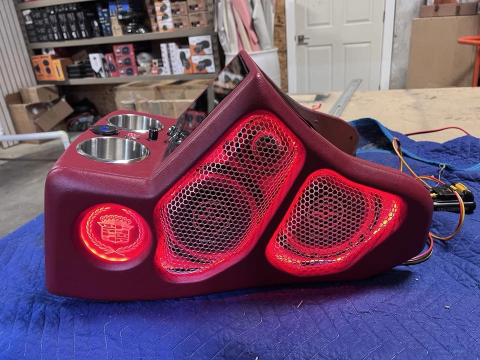 Центральная консоль 1978 Cadillac Coupe DeVille - Изображение 3 из 4