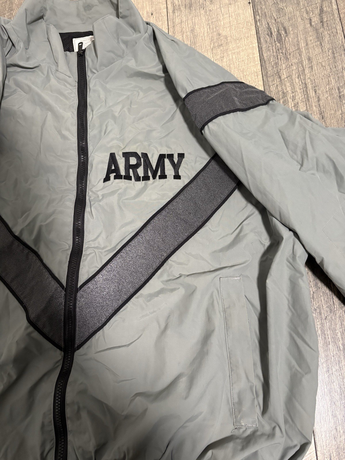 UNICOR ARMY Jacket. Size X-Large Regular Men's. - second product detail image