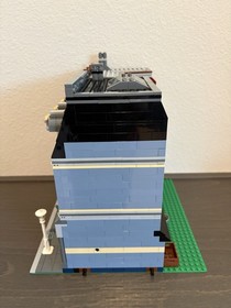 LEGO Creator Expert Modular Pet Shop 10218, 100% Complete