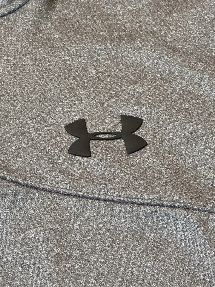 Pullover Under Armour Coldgear holgado 1/4 cremallera para hombre talla mediana gris polar Foto 2 de 4