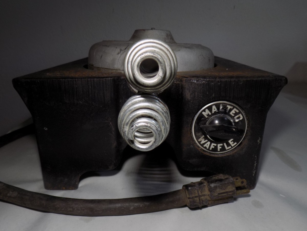 Vintage FS Carbon Rugged 1 Golden Malt Waffle Maker-Working