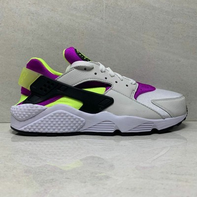 nike huarache magenta