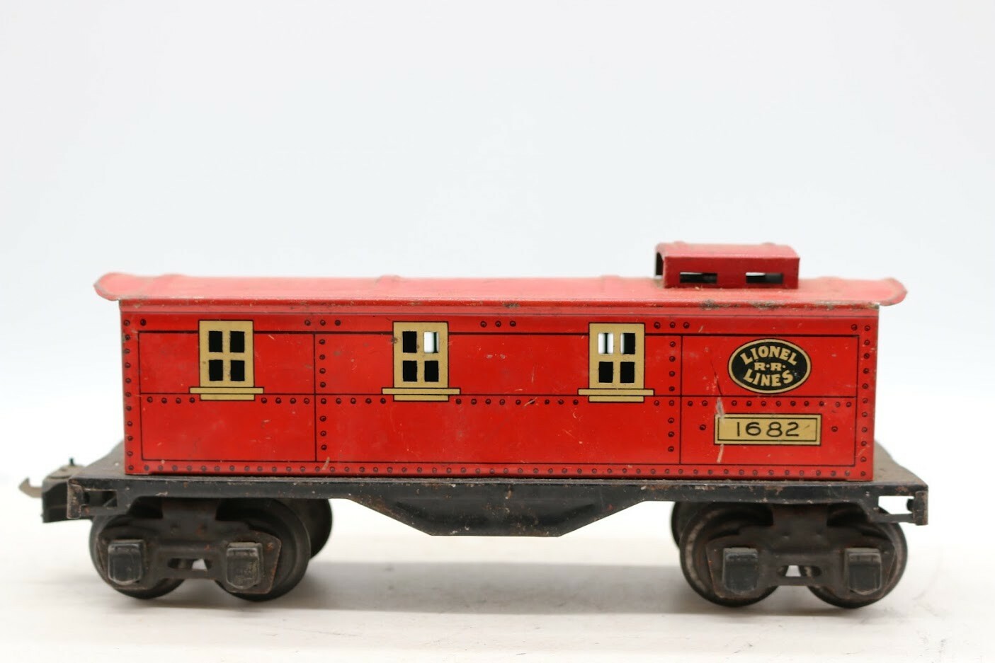 Vintage Lionel 1682 Pre-War O Gauge Red Caboose 1:48 Scale Model Train