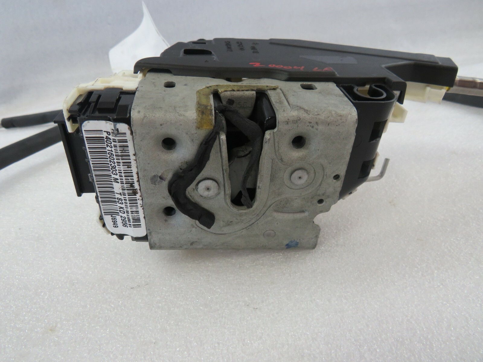 2014 Maserati Quattroporte, LH, Left Front Door Latch, Lock P/N 670032944