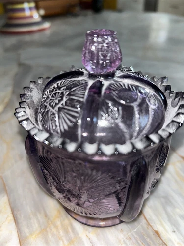 Fenton Thistle Design Candy Jar With Lid Lilac