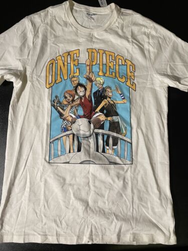 Old Navy One Piece Medium T-shirt White Manga NWT - Picture 2 of 3