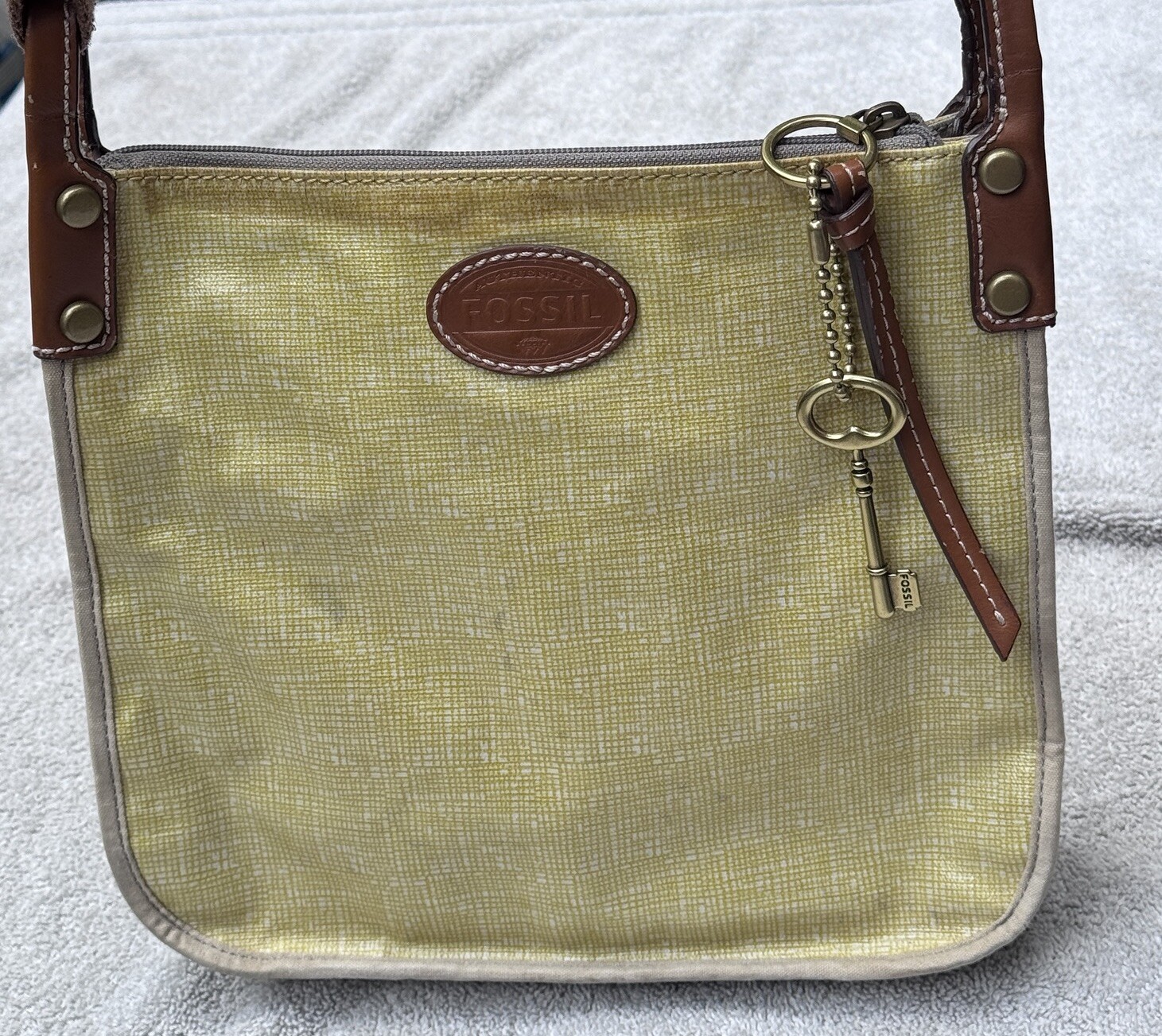 Fossil Keyper Purse Crossbody Shoulder Bag Coated Canvas Yellow Brass Key Charm