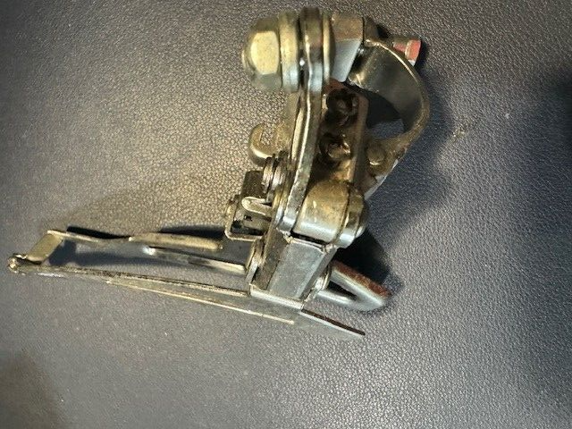 DÉRAILLEUR AVANT SHIMANO 105 2x11V À BRASER VAN RYSEL