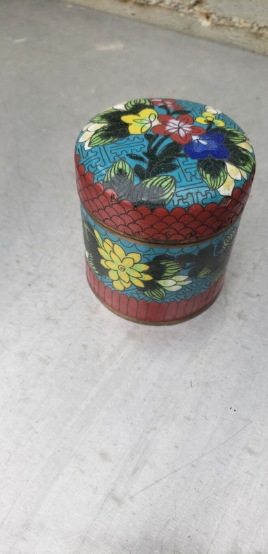 Excellent antique chinese cloisonne box